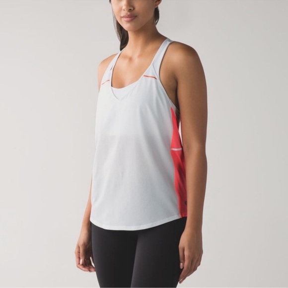 Lululemon Breezy Singlet tank Size 2 - Picture 3 of 8